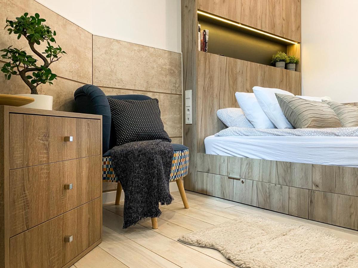 Beautiful Studio For Couples With Air Conditioning - Old Town & Main Station 크라쿠프 외부 사진