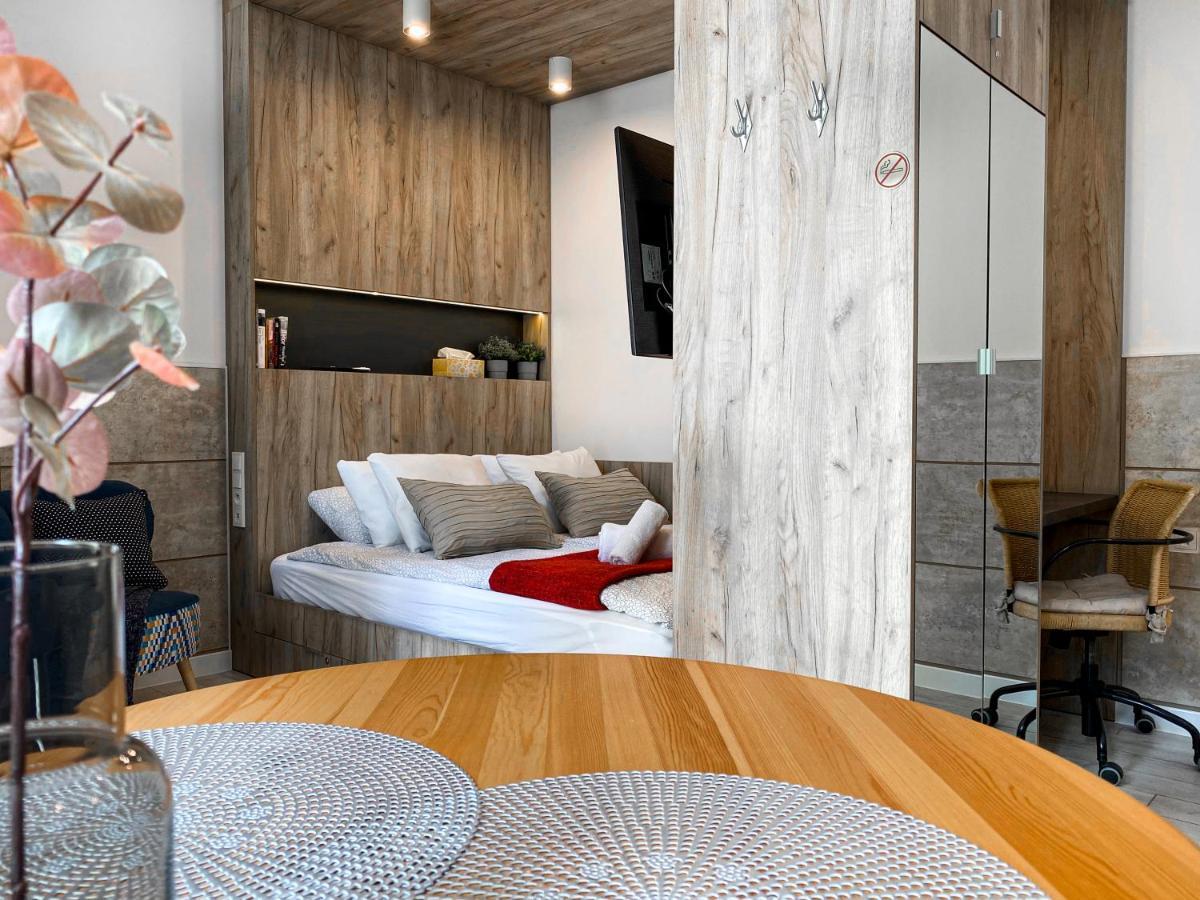 Beautiful Studio For Couples With Air Conditioning - Old Town & Main Station 크라쿠프 외부 사진